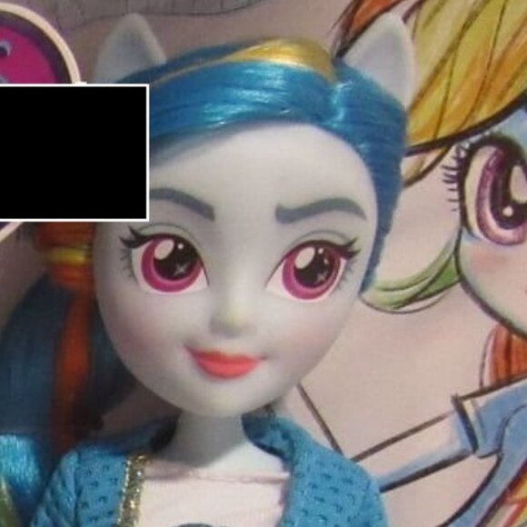 Rainbow Dash new in box my little pony eqiestria girl doll NIB never used - Picture 1 of 5